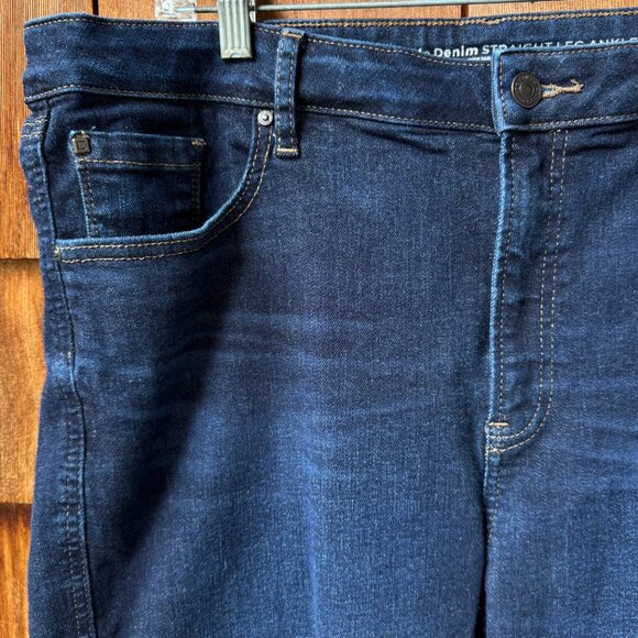 EUC CHICO’S Dark Indigo Blue Define Me Straight Leg Ankle Jeans Women's 16 - Picture 4 of 12